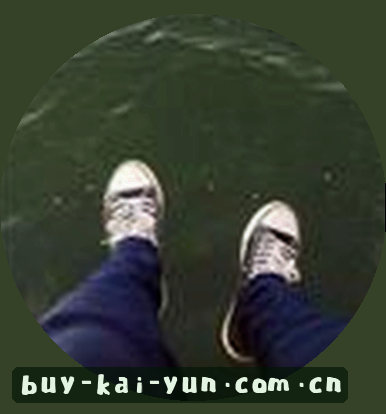 张伟